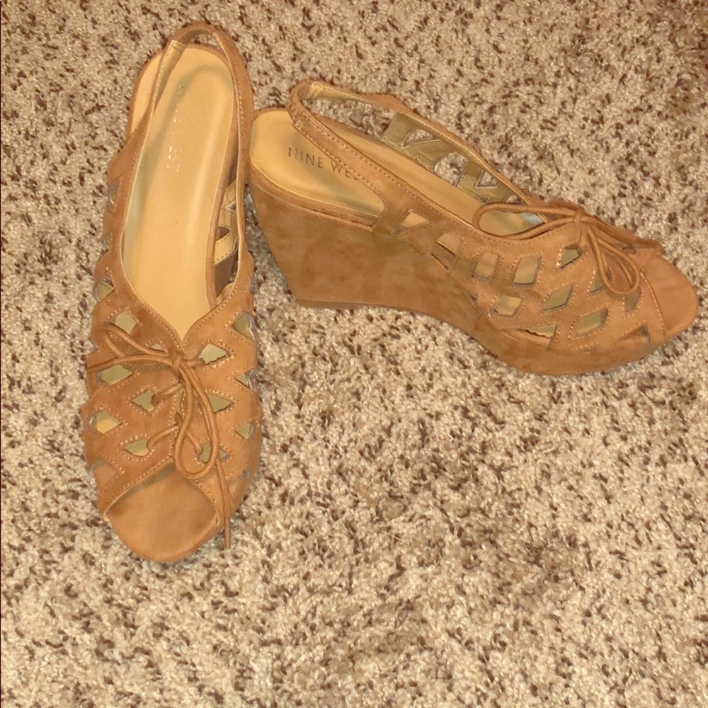 Nine West lace up wedges